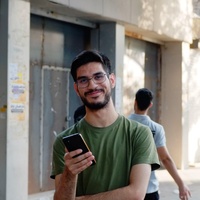 مهدیار  امیدمقدمی 